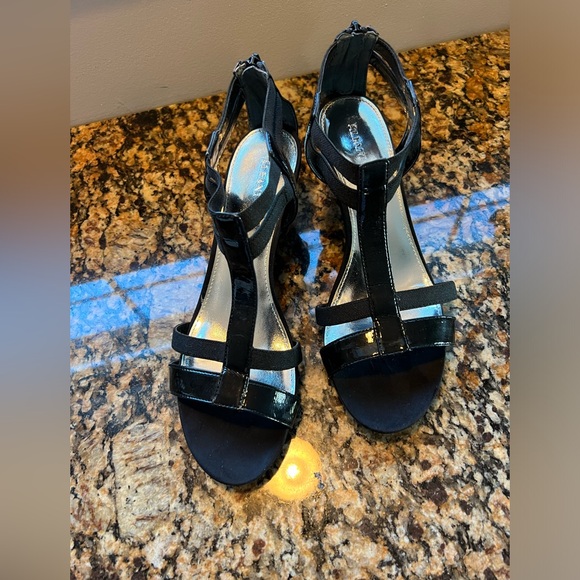 Alfani Patent Wedge Heels - Picture 2 of 11